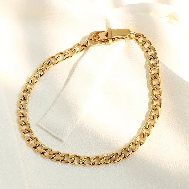Lant Golden Leash
