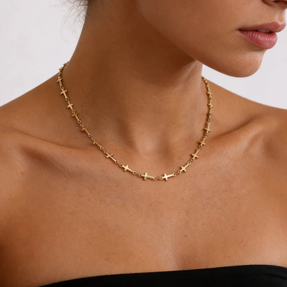 Lant Cross Elegance